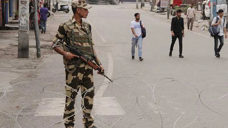 Six labourers from West Bengal shot dead in J&K’s Kulgam