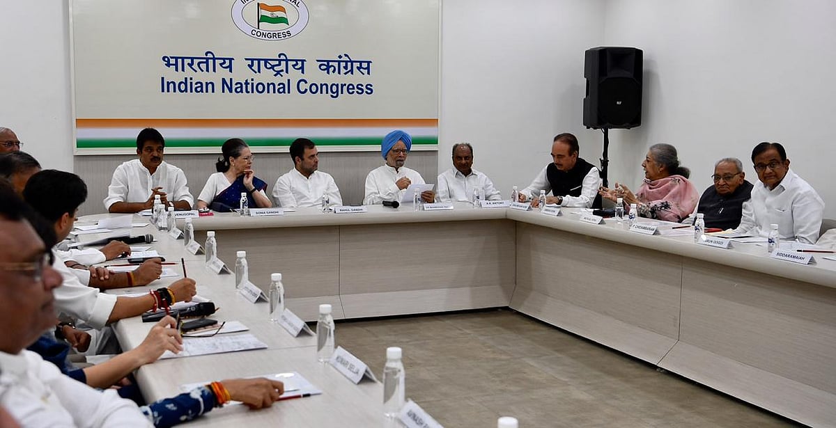 LIVE news updates: CWC accepts Rahul Gandhi’s resignation, Sonia Gandhi to be interim president