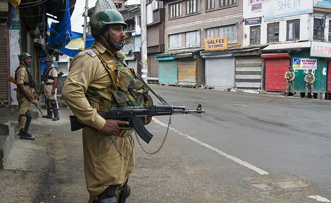 Indian Women’s Press Corps expresses concern over shutdown of communication links in Kashmir valley