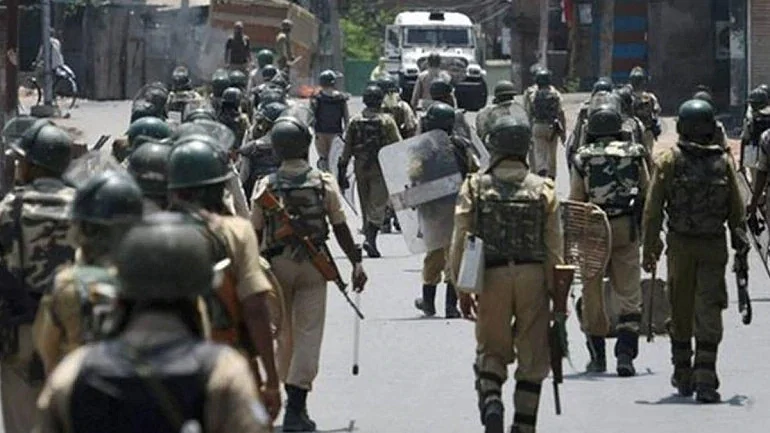 Security beefed up at vital installations, Kashmir on edge