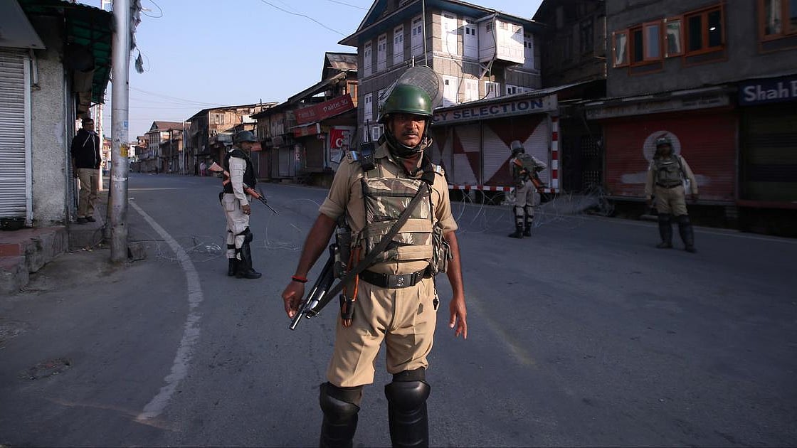 Curbs on Kashmir Media: PCI Chief asked to withdraw intervention