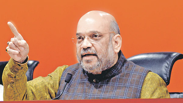 Home Minister Amit Shah chairs security meet on J&K, likely to visit state