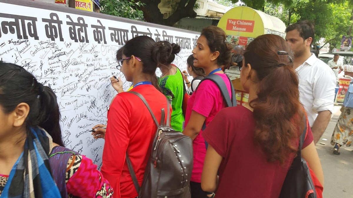 Overwhelming support for Congress signature campaign for justice to Unnao rape survivor