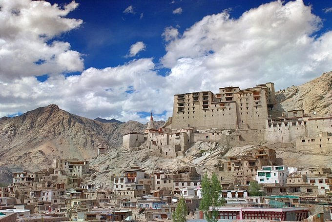  Ladakh UT involves Chinese territory, Wang told Jaishankar