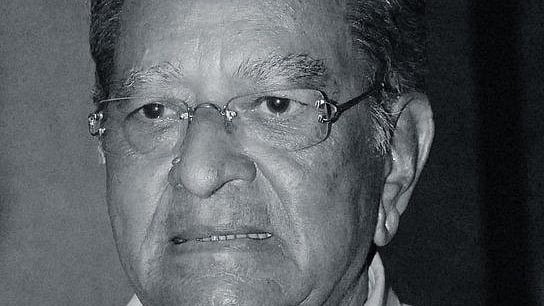 An institution falls:  J Om Prakash no more
