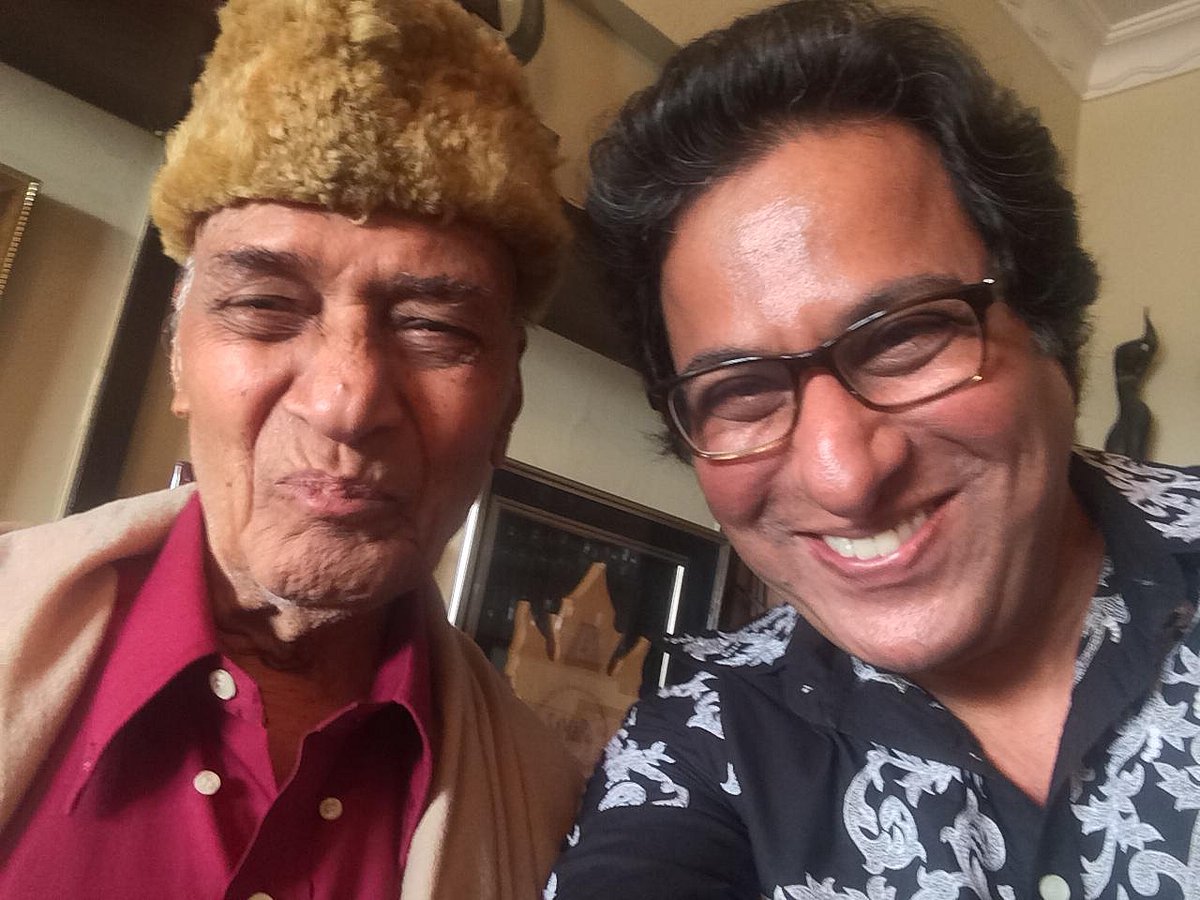 Ghazal maestro Talat Aziz mourns Khayyam’s death, recalls recording his most iconic song