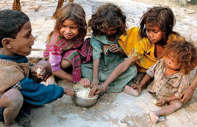 Why is Indian bureaucracy not delivering?