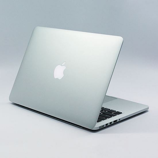 Faulty Apple laptops revive fears of battery fire      