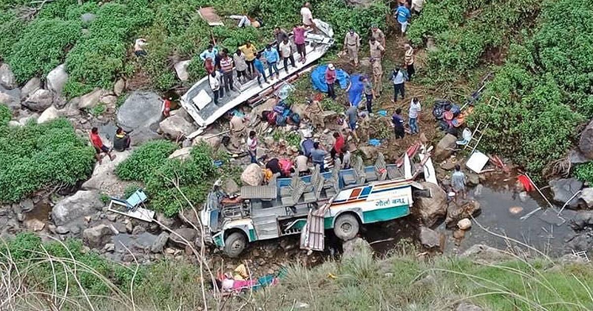 7 children feared dead after bus falls into gorge in Tehri Garhwal, Uttarakhand