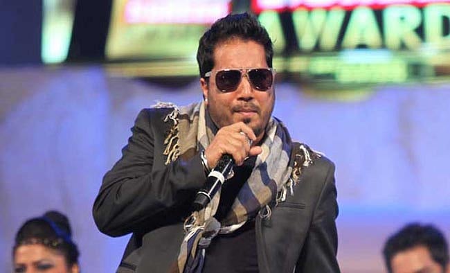 Goa's panchayat inspects illegal construction by Mika Singh