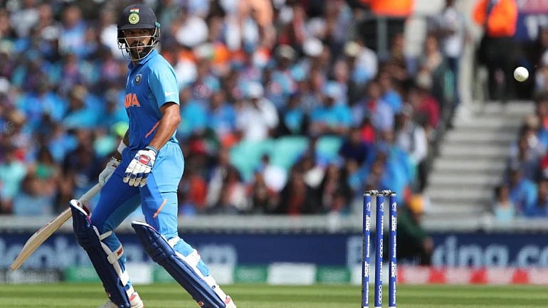 South Africa A beat India A by four runs via D/L method 