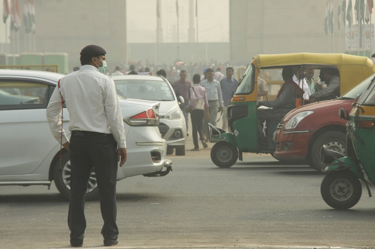 Auto driver fined ₹32,500 for traffic violations  