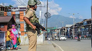 In locked down Kashmir, women have to manage without sanitary pads