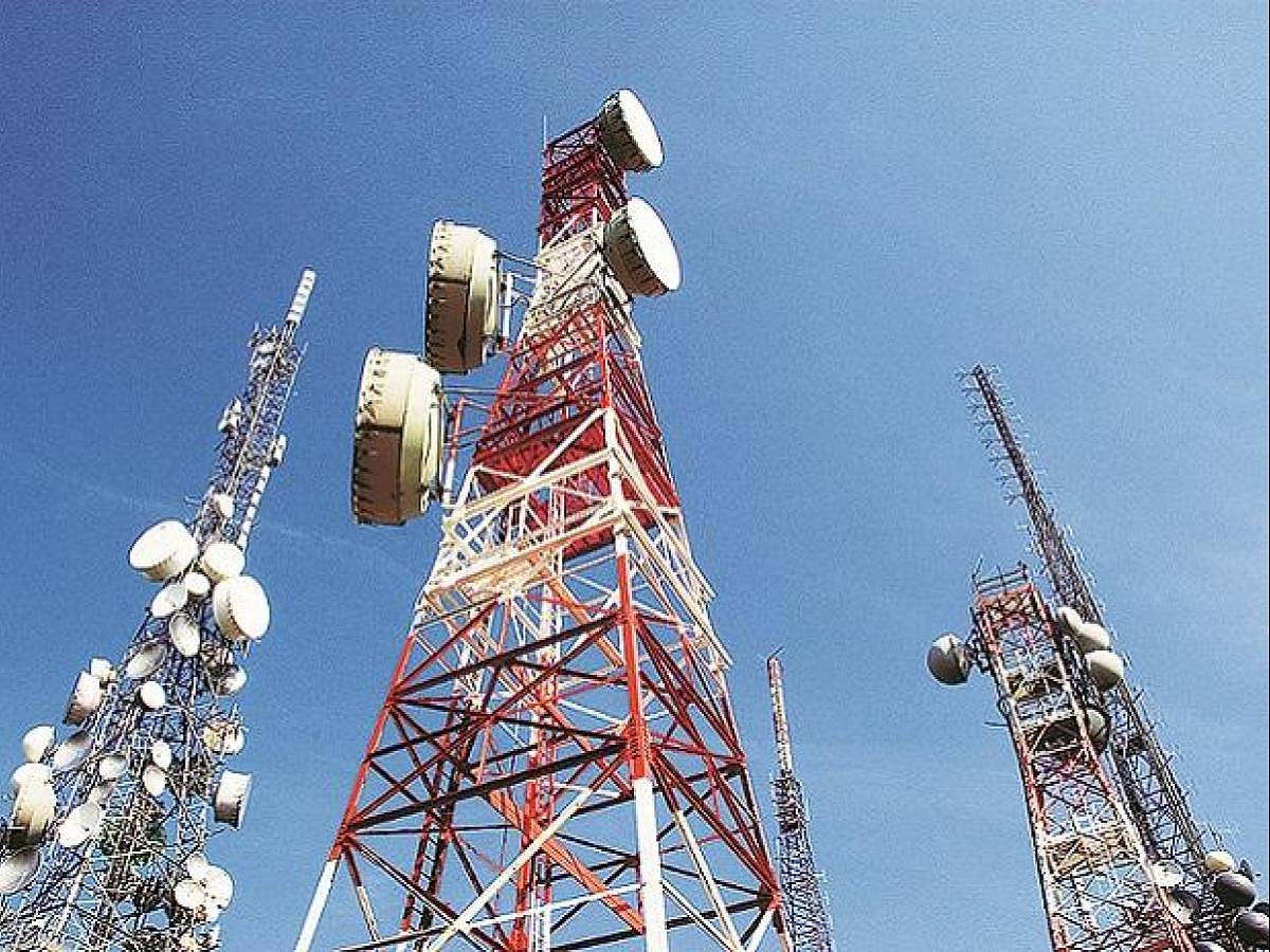 Kashmir: No phone services, yet residents receive fat bills