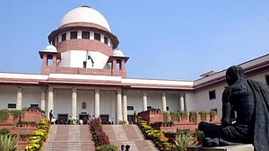 Five-judge Constitution bench to hear pleas challenging abrogation of Article 370 from Oct 1