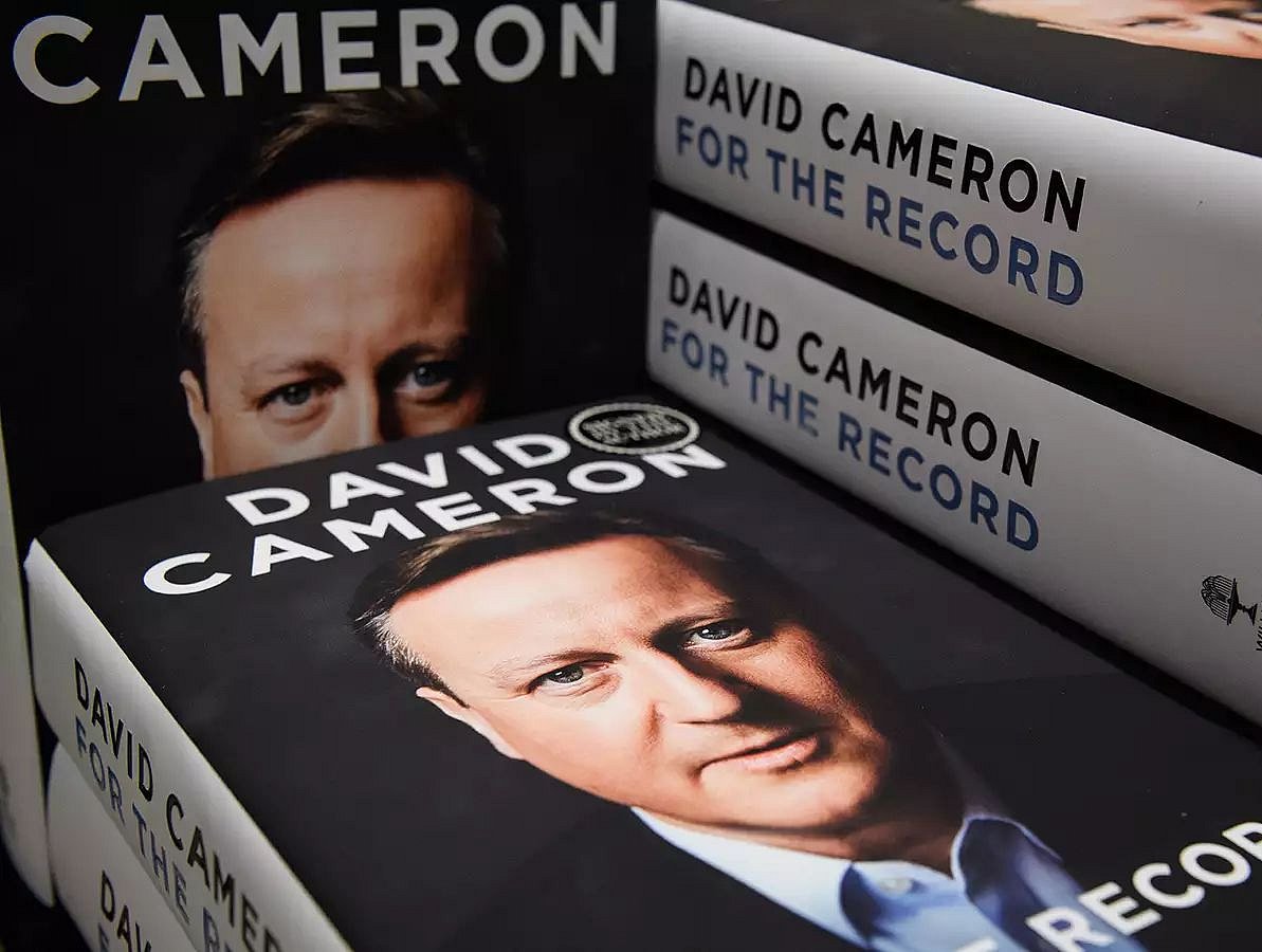 Manmohan Singh was ready for military action against Pak if another Mumbai-like attack took place: Cameron