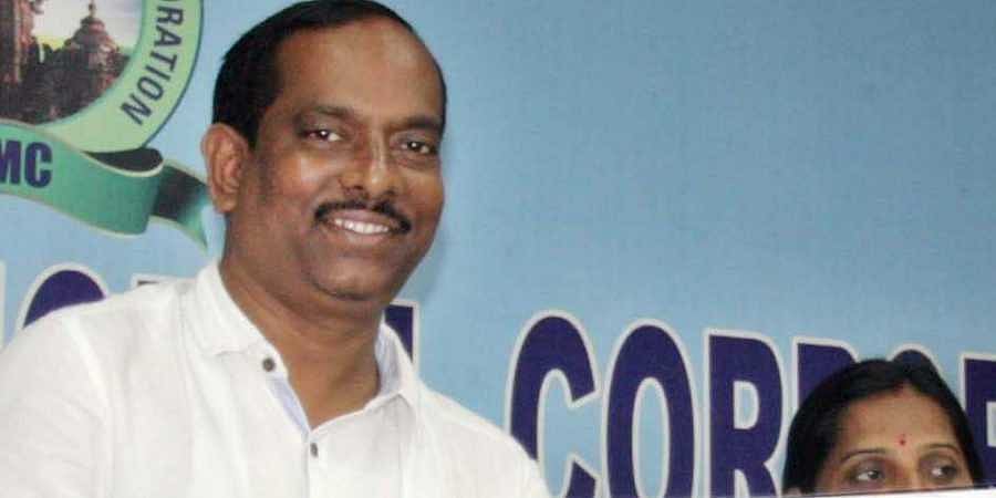 MLA goes to sensitise traffic rules, fined for illegal parking