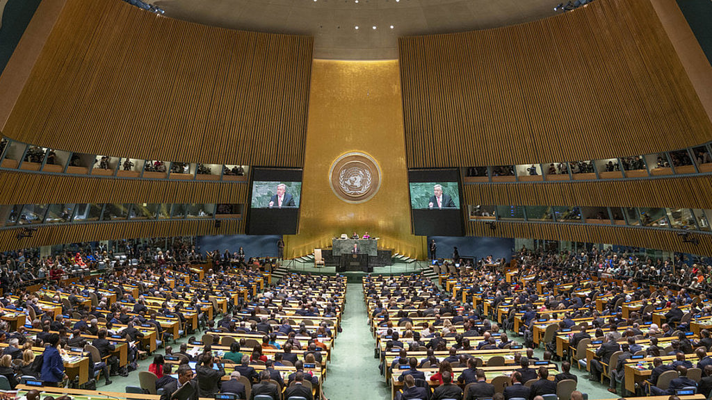 Climate change: 77 nations commit to cut emissions to net zero by 2050
