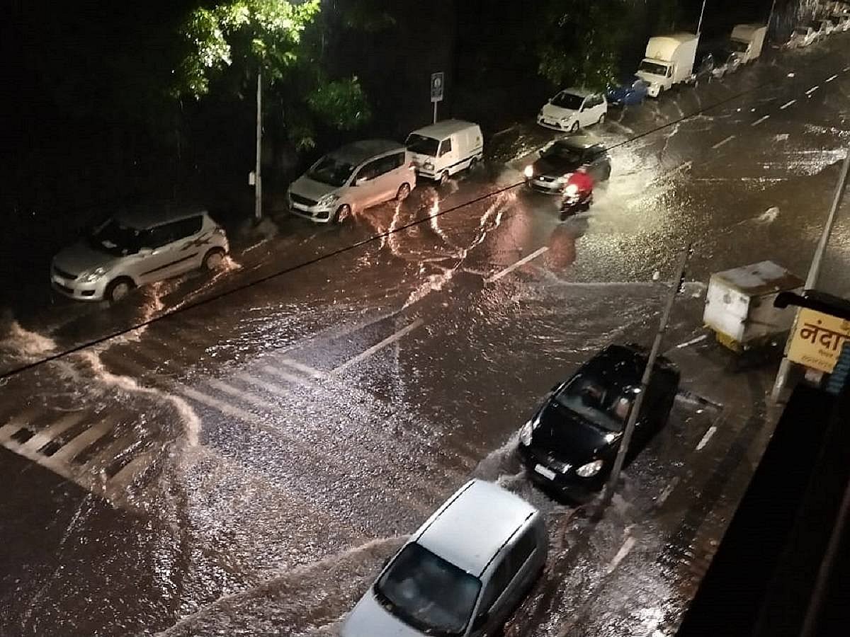WATCH: A toddler rescued by officials of Pune Municipal Corporation during heavy rain