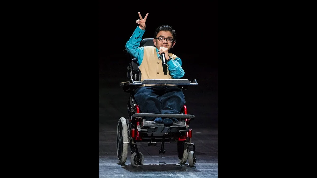Indian origin teen to sing national anthem in Howdy Modi
