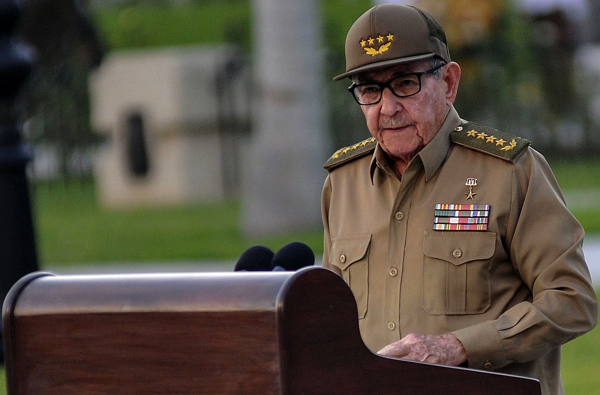Twitter suspends accounts of Raul Castro, Cuban media outlets
