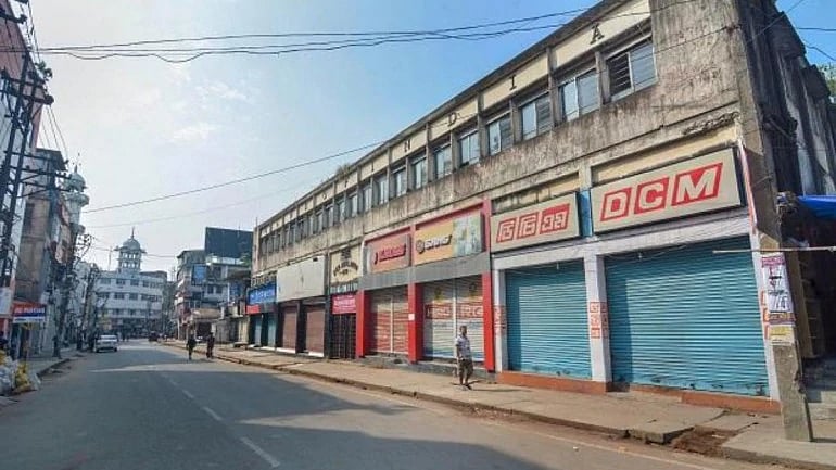 Normal life hit in parts of Assam due to 12-hr bandh over NRC