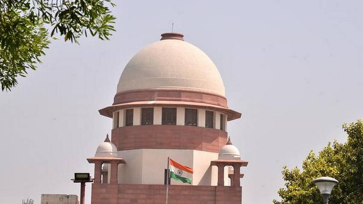 Supreme Court raps government for not giving safety gear to manual scavengers
