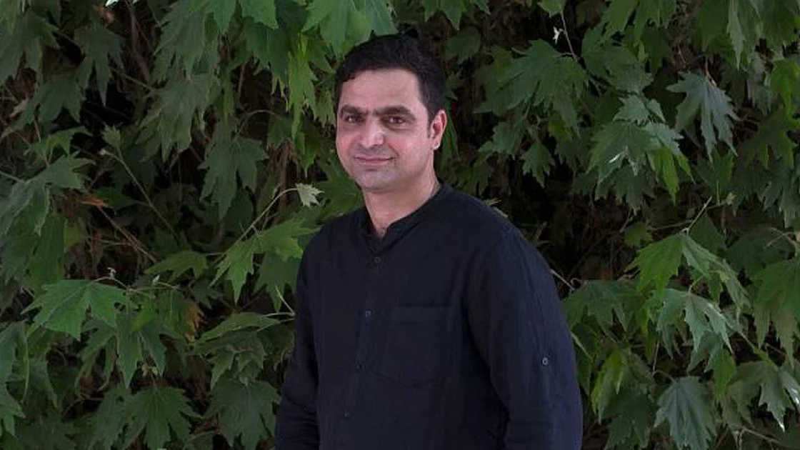 Kashmiri journalist claims he was stopped from flying to Germany