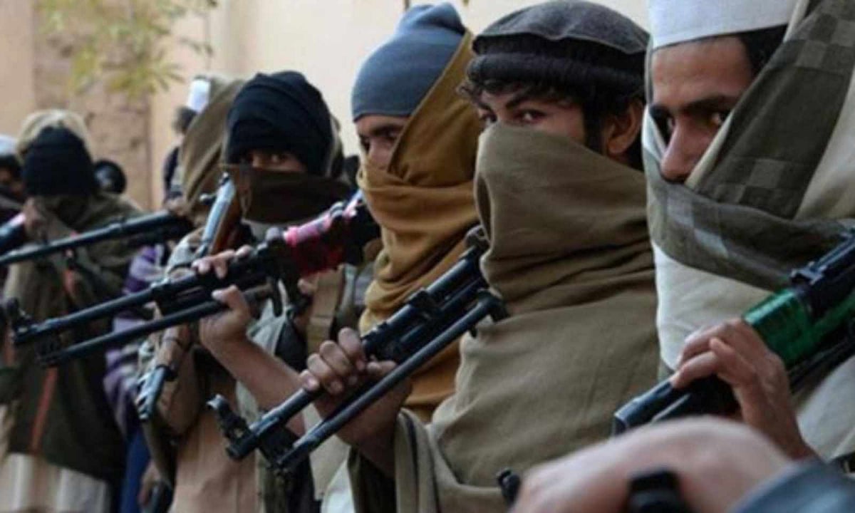  Terror groups sealing shops, pasting threatening posters a regular feature in Kashmir 
