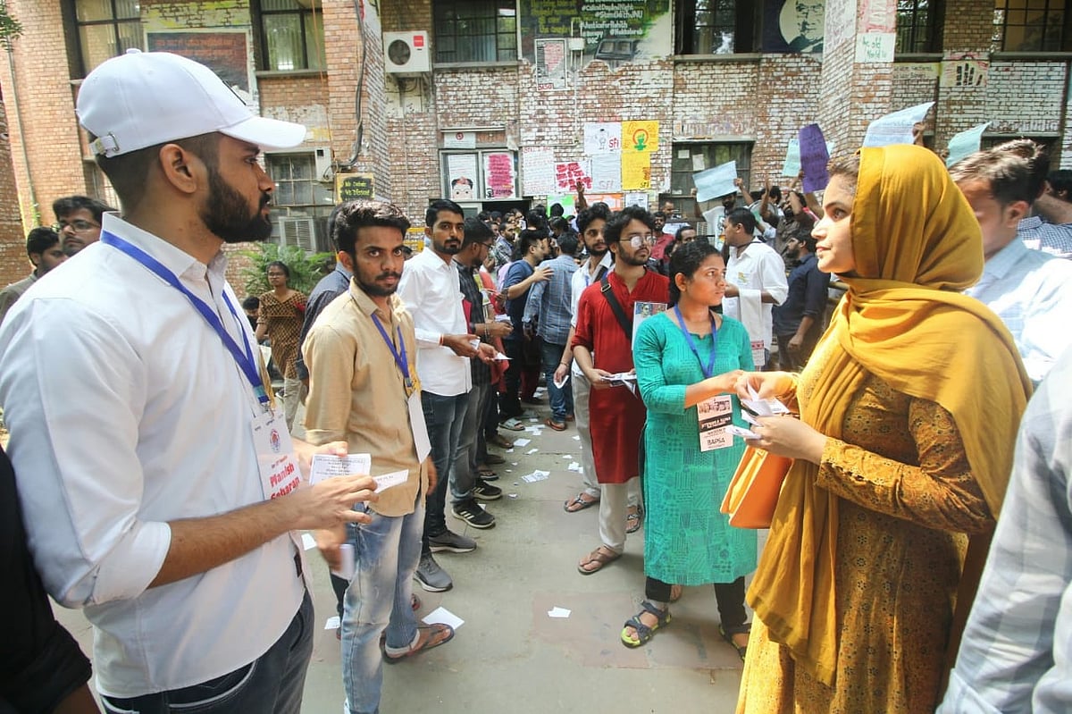  JNUSU polls: Voting underway; students accuse dean of interference