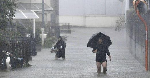 Hagibis Typhoon: Heavy rain, winds lash Tokyo as powerful typhoon hits Japan 