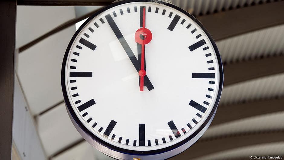 Navi Mumbai civic body cuts salaries of 191 employees for reporting late to work