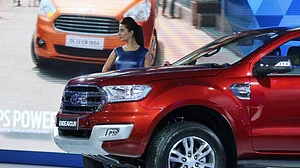 Festive season fails to revive auto sector, only minor sales revival seen