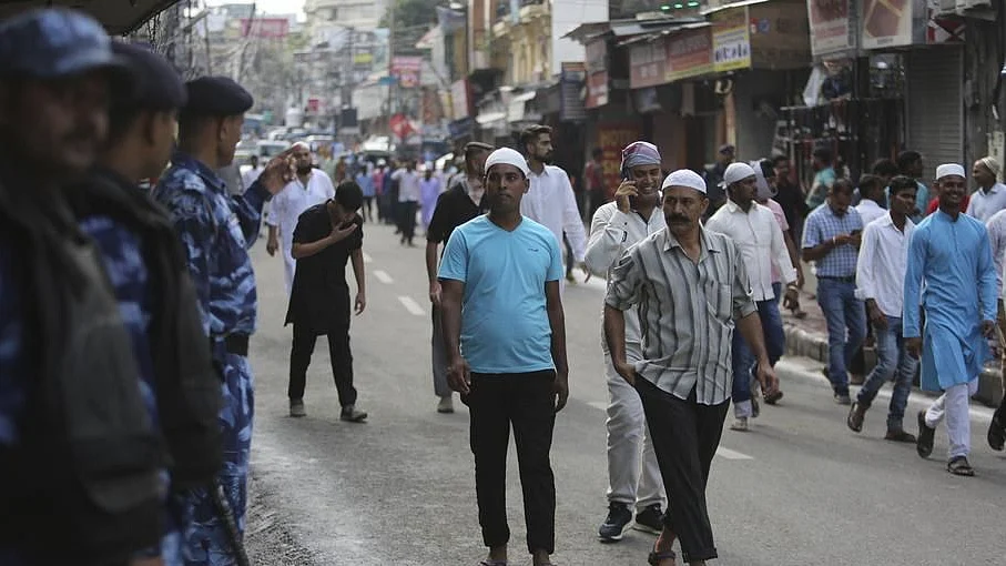 Kashmiris feel the pinch as made to pay for suspended period