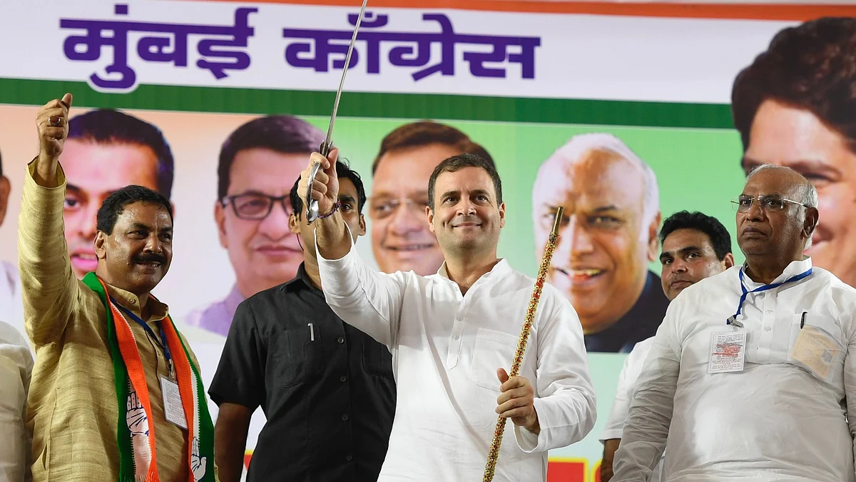 Congress leader Rahul Gandhi at an election rally in Chandivali, Mumbai, on October 13, 2019 (Photo courtesy: AICC)