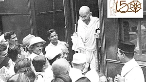 Mahatma Gandhi wasted no time even on trains