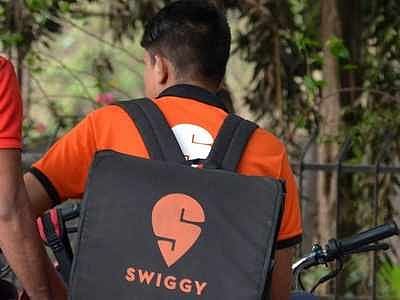 “Select a Hindu delivery person,” customer tells Swiggy, refuses to accept food delivered by Muslim man