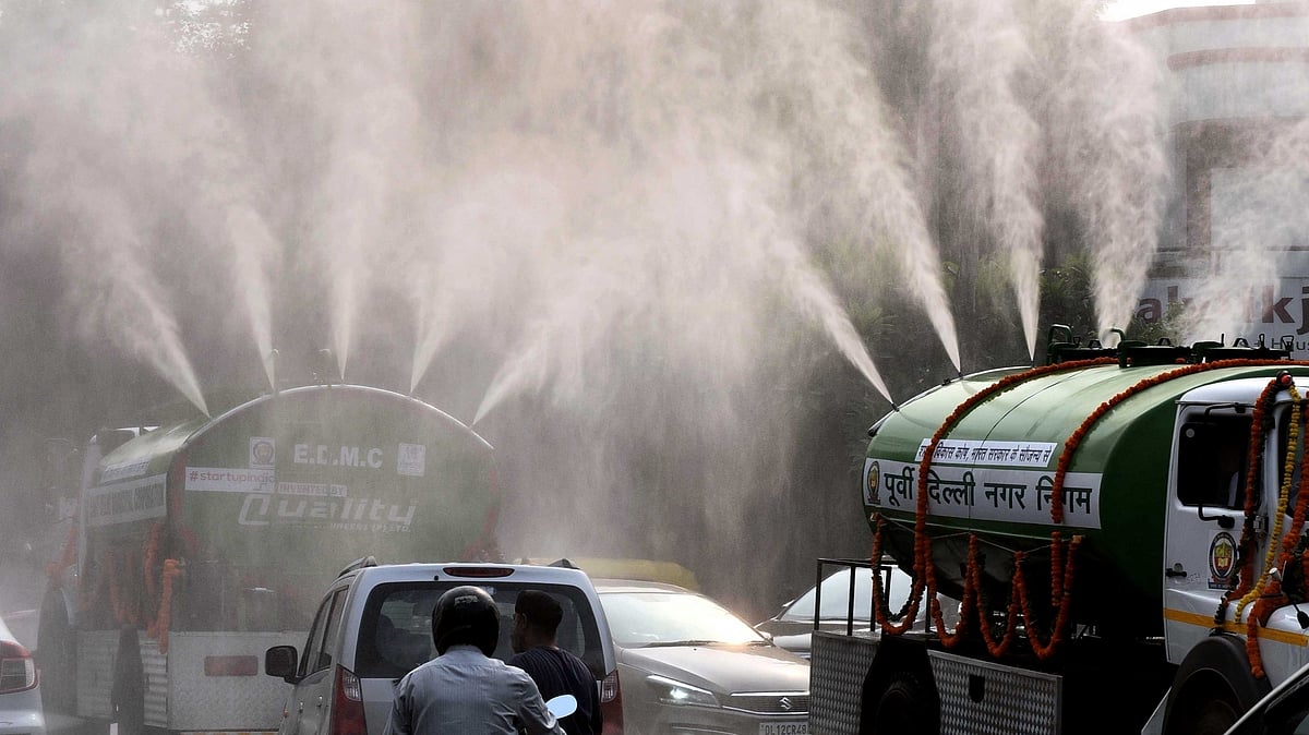 ‘Local pollutants push Delhi’s air quality to very poor’