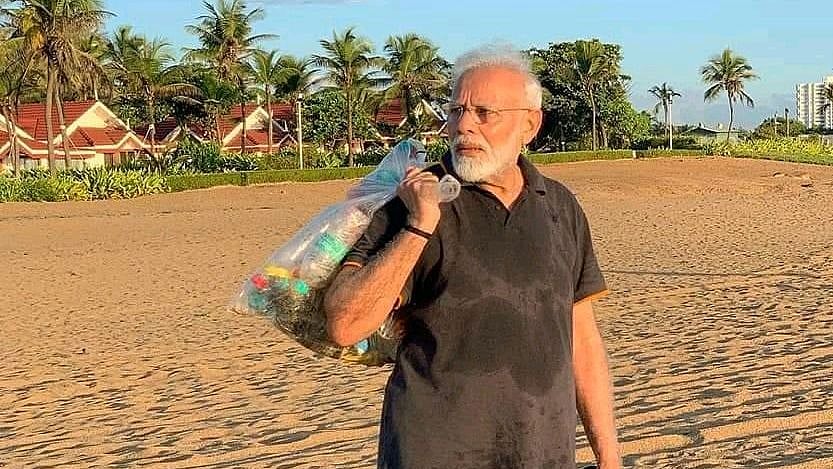 PM Modi at Mamallapuram beach (Photo courtesy: social media)
