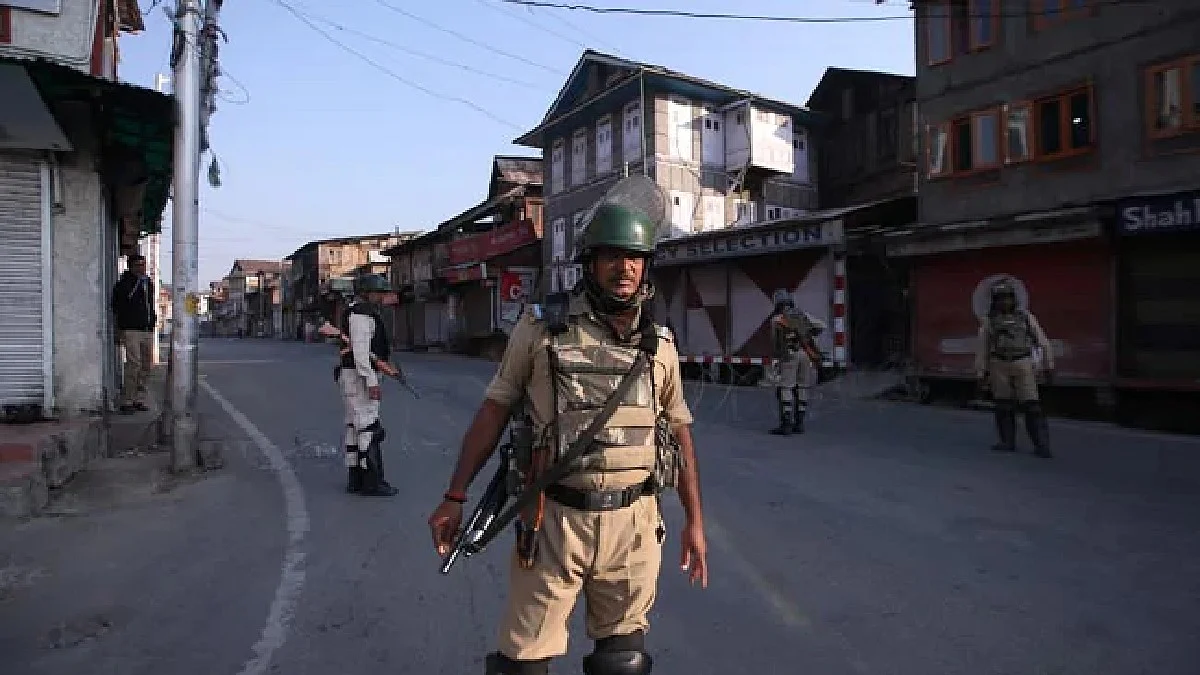  End of J&K as state, UTs Jammu and Kashmir, Ladakh come into existence 
