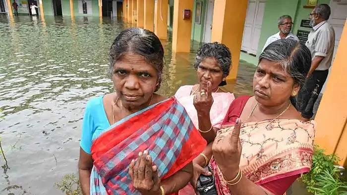 Voters at Kerala bypolls (Photo courtesy: social media)