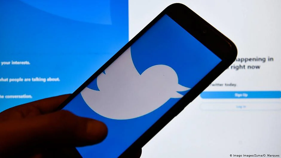 Twitter bans misleading climate change ads