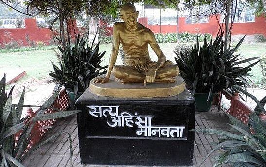 Rare memorabilia from Gandhi’s life wow visitors 