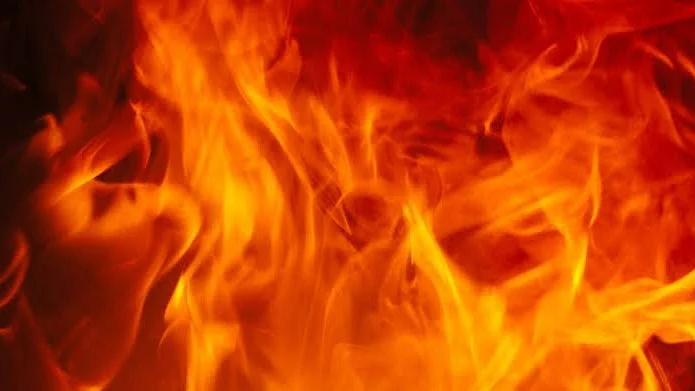 Fire breaks out at a commercial building  opposite Yash Raj Films studio in Andheri, Mumbai  