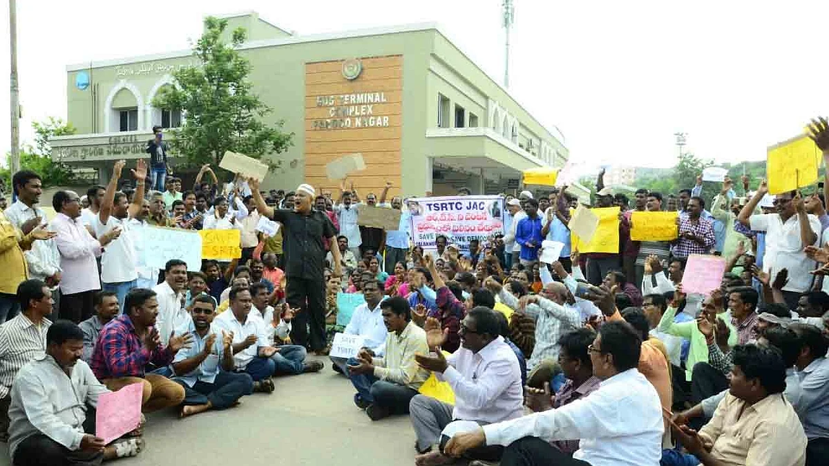TSRTC employees protesting in October
