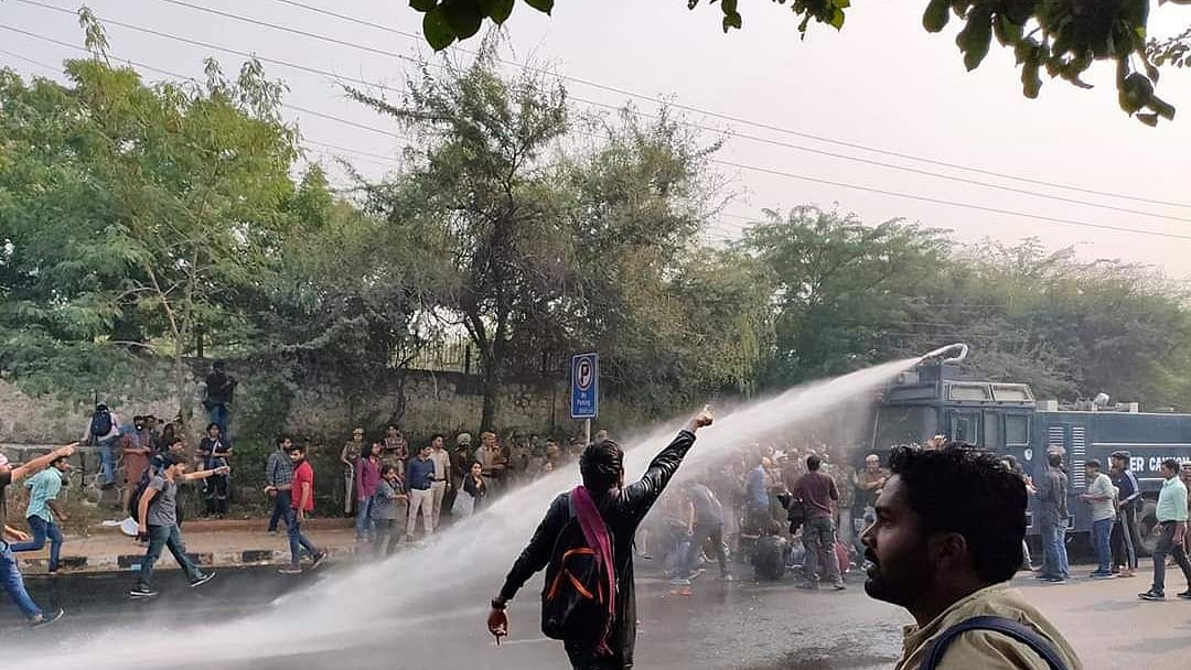 Ex-JNU student’s facebook post touches a chord, explains why higher education needs subsidies
