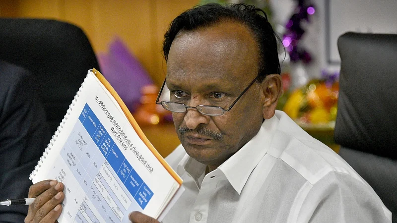 Former Congress minister MTB Nagaraj