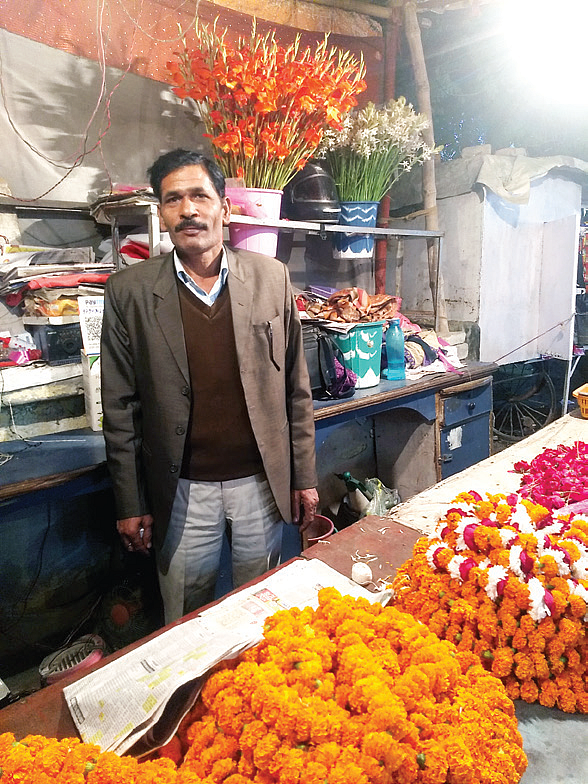 A victim of the slowdown: from Tata Motors to the florist’s shop