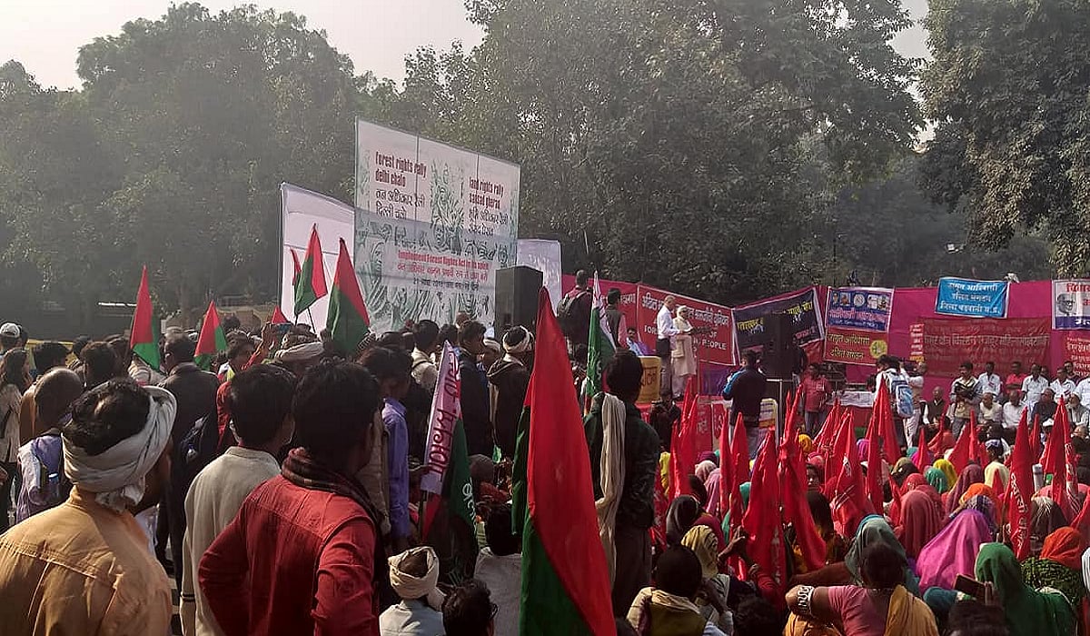 Forest dwelling people from across the country demand implementation of Forest Rights Act, 2006