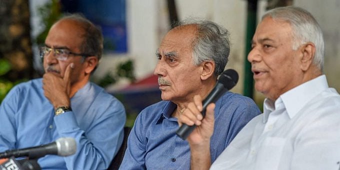 Rafale verdict: Prashant Bhushan, Arun Shourie ask CBI to start investigation